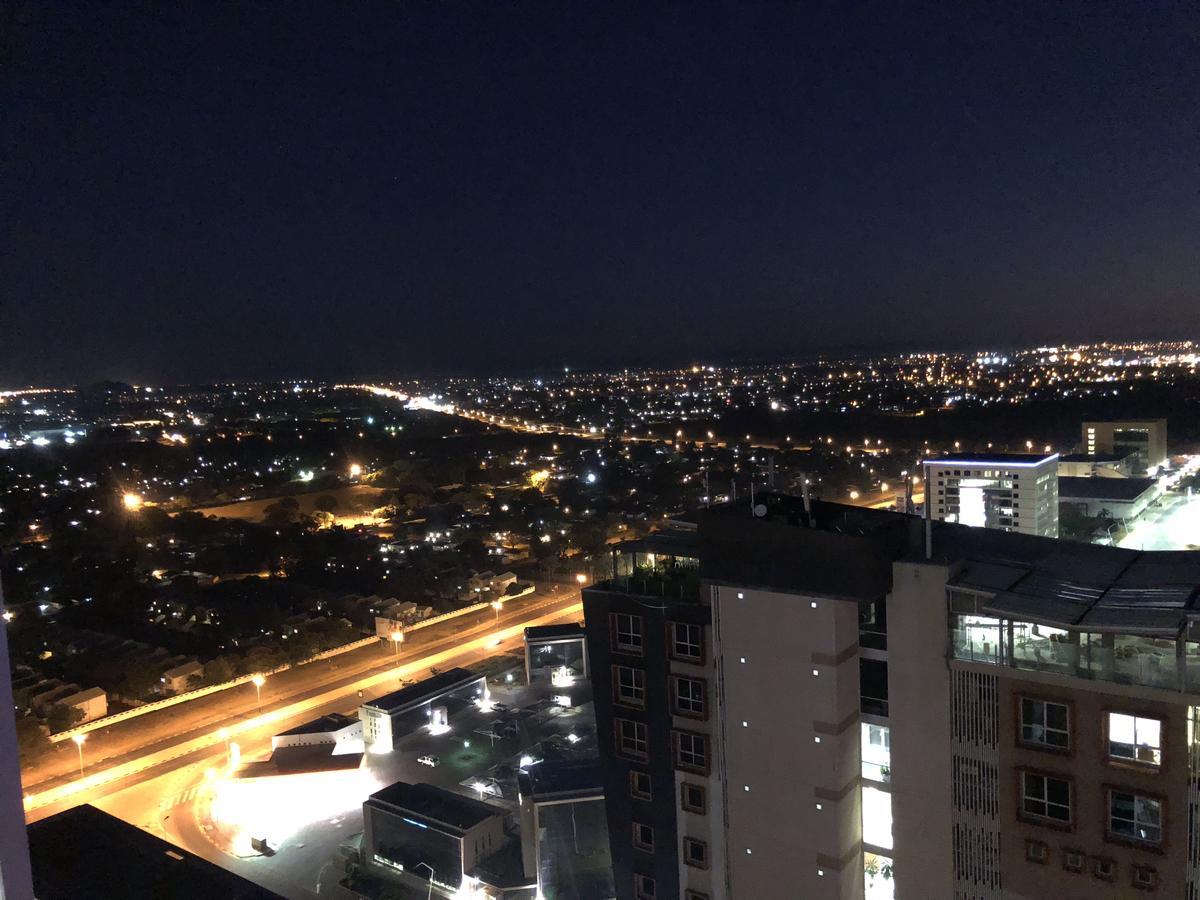 Urban Awe Apartment-Itowers 23Rd Floor Gaborone Exterior foto